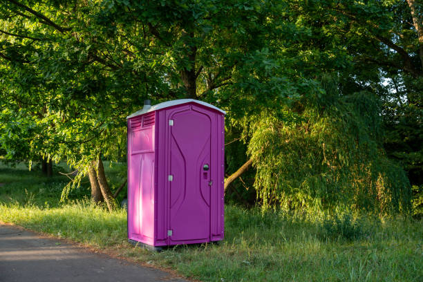 Porta potty delivery and setup in Kittredge, CO